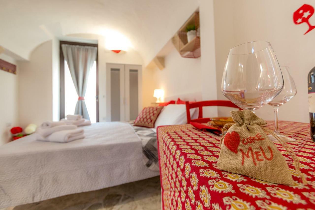 Palazzo Refolo Boutique Suites Martano Esterno foto